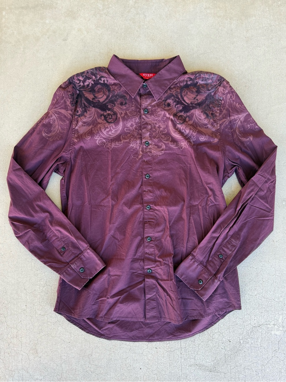 GUESS Los Angeles Baroque Graphic Button-Up Shirt Purple – Size Large